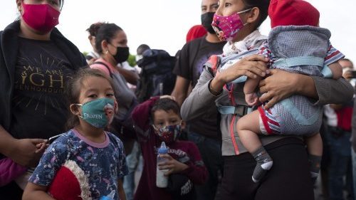 Mexiko: Bischöfe kritisieren geplantes Migranten-Auffanglager 