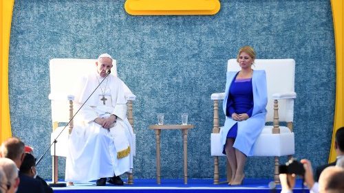 Il Papa agli slovacchi: siate messaggio di pace e fraternità nel cuore dell'Europa