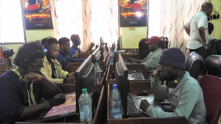 Интернет зала в Камерун