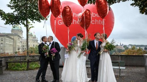 Schweiz erlaubt „Ehe für gleichgeschlechtliche Paare“