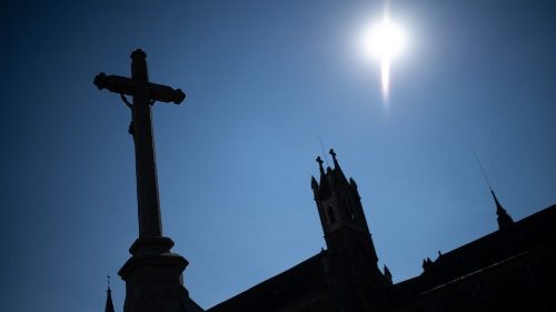 Bericht: 3.000 Missbrauchstäter in Frankreichs Kirche seit 1950