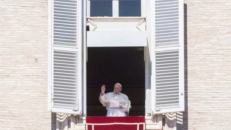 Ferenc pápa az Apostoli Palotában
