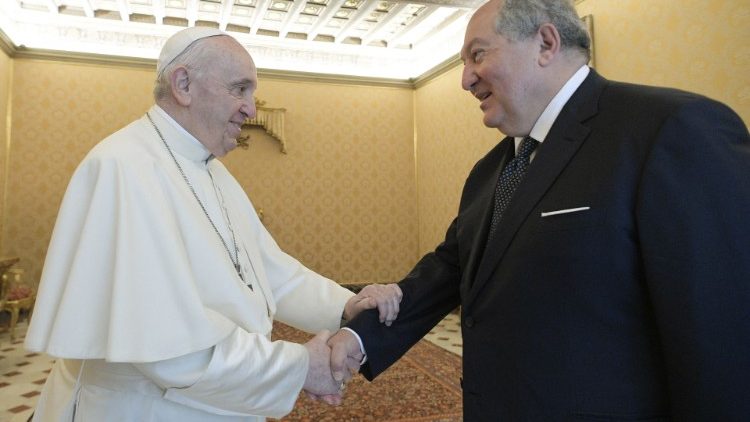 Pope Francis greets Armenian President Armen Sarkissian