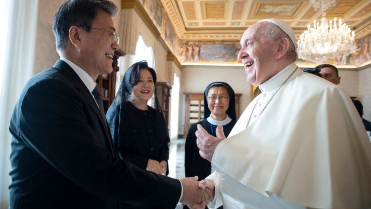 Papa primio u audijenciju južnokorejskog predsjednika Moona Jae-ina