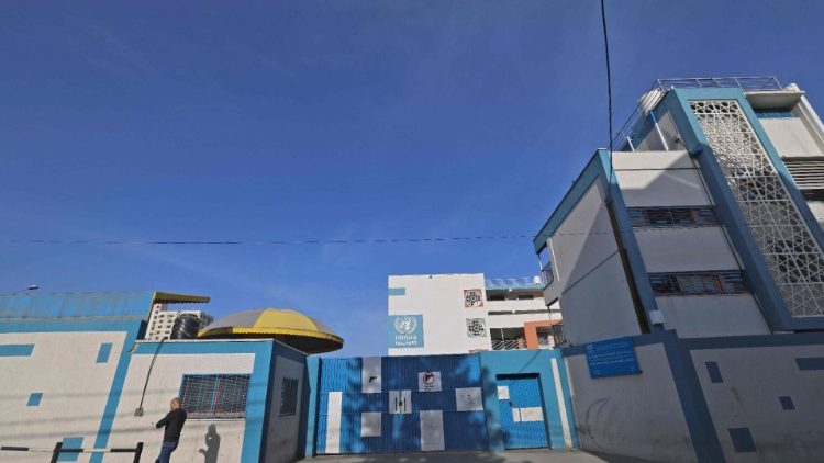 பாலஸ்தீன் நாட்டு ஐக்கிய நாடுகள் துயர்துடைப்புப் பணி நிறுவனம் 