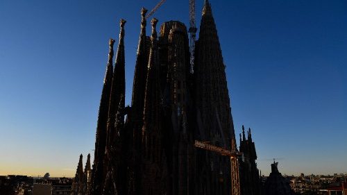Spanien: Zweithöchster Turm der Sagrada Familia fast fertig