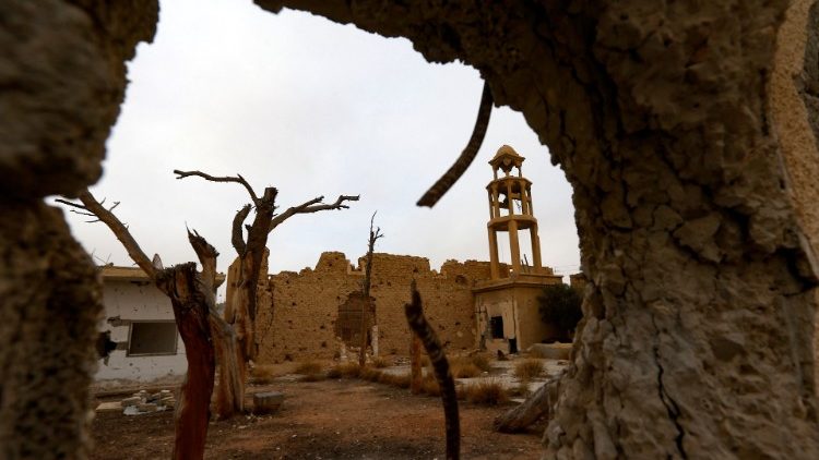 Noch immer eine Ruinenlandschaft: Das historische Kloster Mar Elian nach der Zerstörung durch Dschihadisten