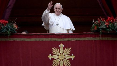 El Papa: Dios no quiere un monólogo, sino un diálogo con nosotros