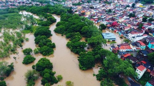 Alluvioni in Brasile, il vescovo Crippa: la gente chiede di poter sperare nel futuro