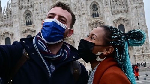 Italien: Bischofskonferenz empfiehlt FFP2-Maske für Gottesdienst