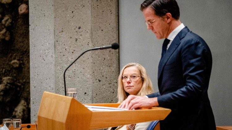 La ministre des Finances Sigrid Kaag et le Premier ministre Mark Rutte