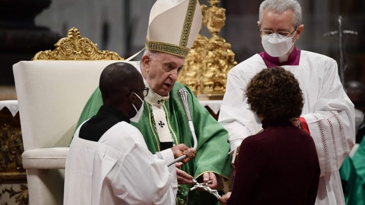Papież: kobiety będą miały wpływ na wybór biskupów