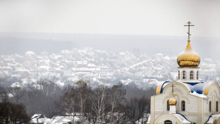 Kirche im Dorf Shebekino an der russisch-ukrainischen Grenze