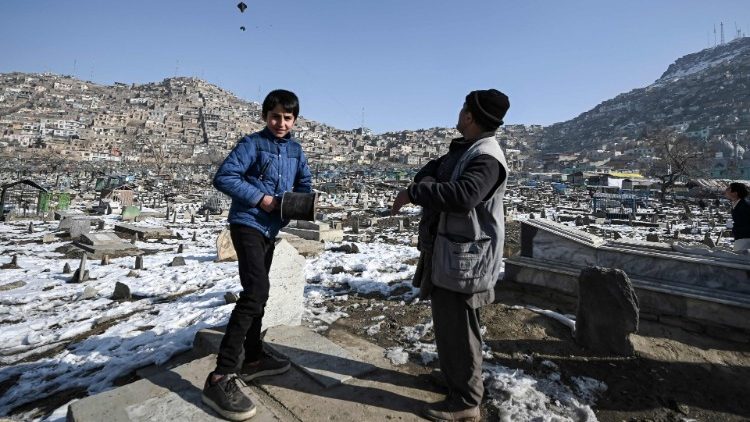 Sie brauchen dringend Hilfe: Menschen in Kabul