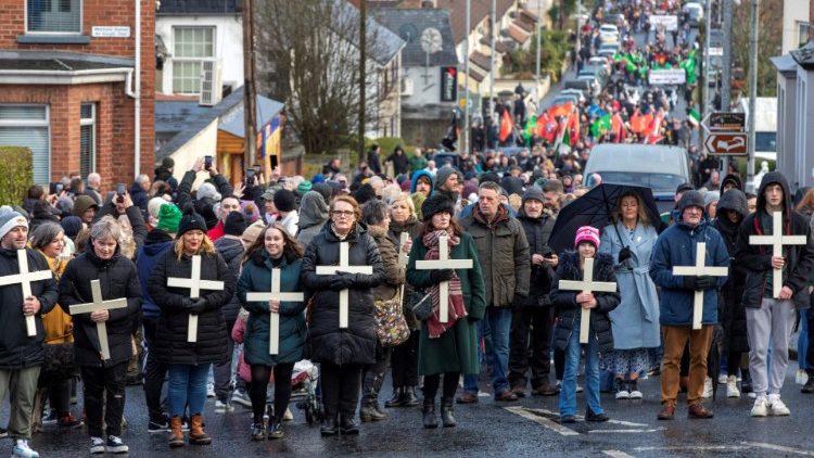 Caminhada recorda as vítimas do "Bloody Sunday" em Derry