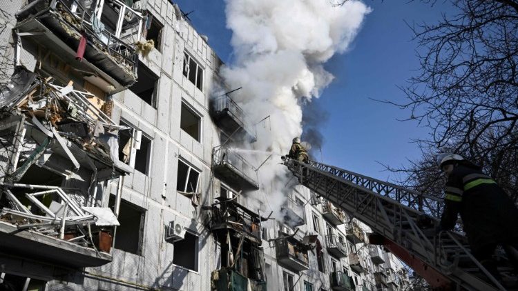 Immagini dei bombardamenti in Ucraina