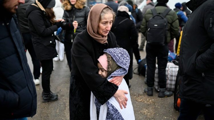 Refugiados en la frontera moldavo-ucraniana (Foto: AFP or licensors)