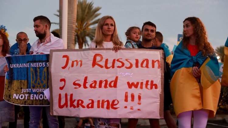 Ks. Mercanzin: Rosjanie błagają Ukraińców o przebaczenie za tę wojnę