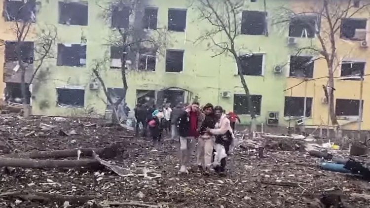 الكاردينال بارولين: قصف مستشفى أطفال في أوكرانيا هو أمر غير مقبول