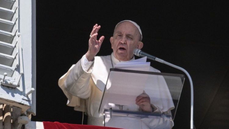 Le Pape François lors de l'Angélus du 13 mars 2022