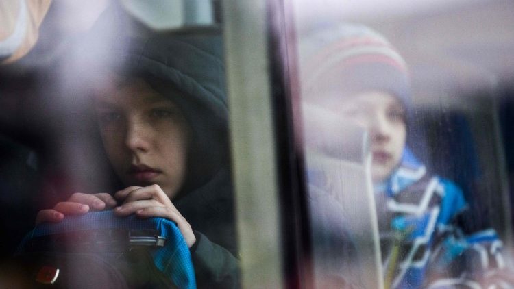 Niños refugiados ucranianos