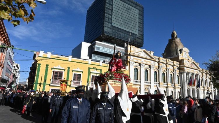 Velykų procesija Bolivijos sostinėje
