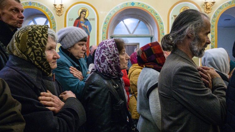 Participación de los fieles en las celebraciones de la Pascua ortodoxa