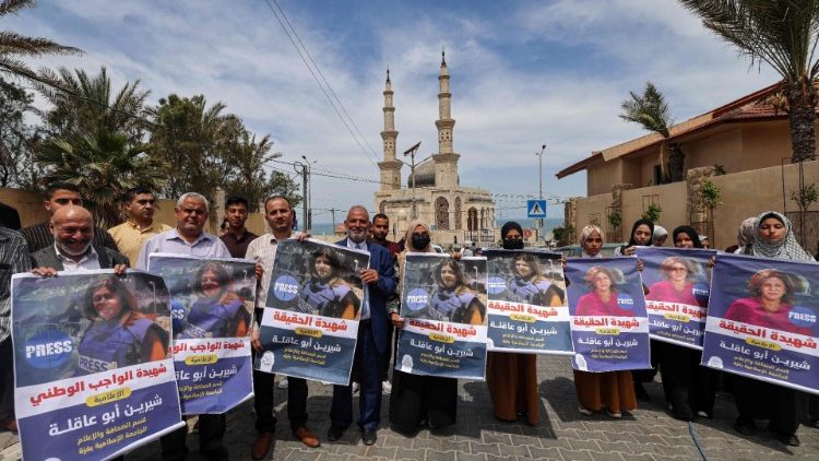 Manifestación por la muerte de la reportera palestina Shereen Abu Aqleh
