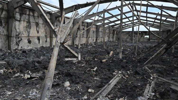 Ein zerstörtes Warenhaus in Odessa
