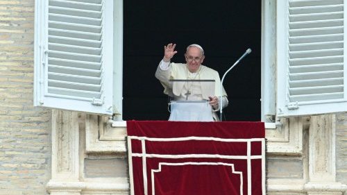 Papa Franjo: Prinesimo Bogu patnje svijeta