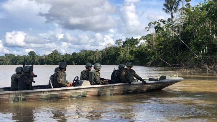 L'armée à la recherche de Dom Philipps et Bruno Araujo Pereira sur la rivière Javari, au nord-ouest du pays, le 9 juin dernier.