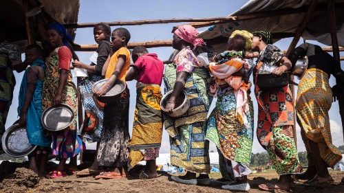Uganda: Versorgung von Flüchtlingen gefährdet