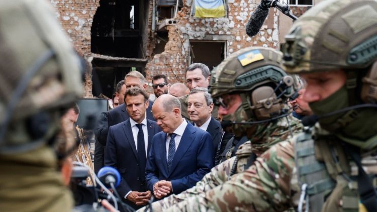 Leaders of France, Germany, and Italy visit Irpin in Ukraine