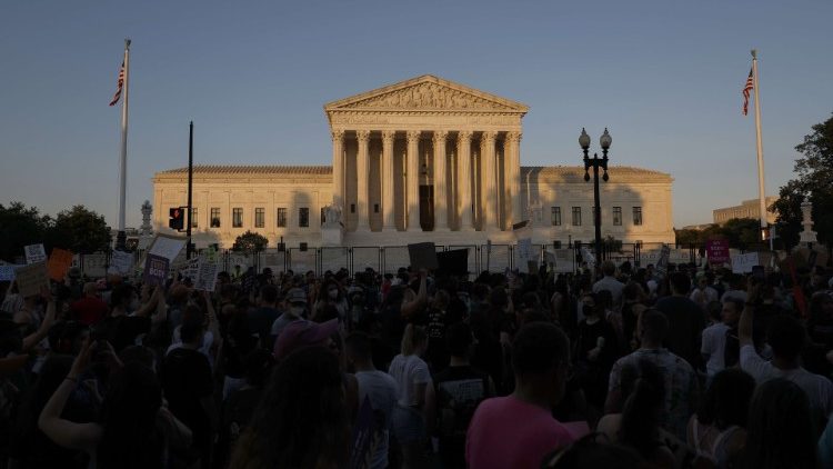 El Tribunal Supremo anula la legalización federal del aborto en EEUU