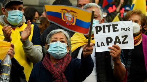 Só o diálogo leva à paz social: apelo do Papa pelo Equador