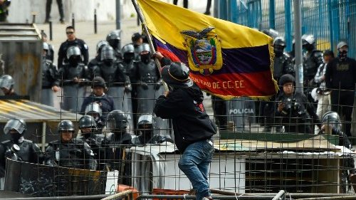 Le Pape appelle au calme en Equateur