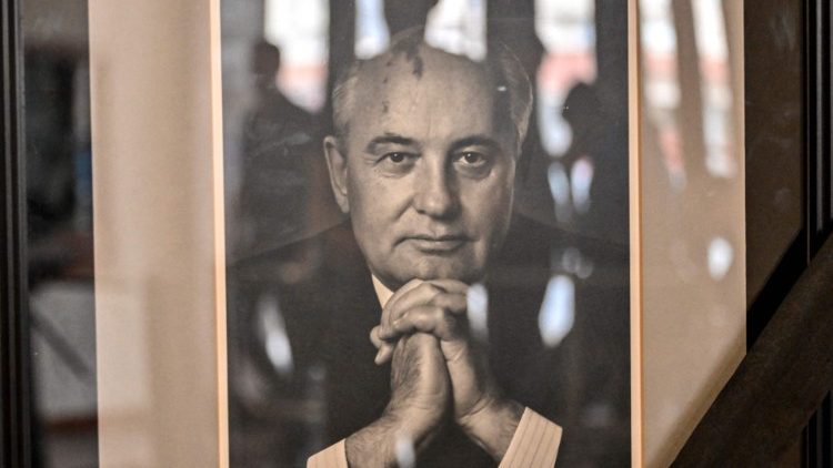 Retrato do ex-líder da União Soviética (Photo by Alexander Nemenov)