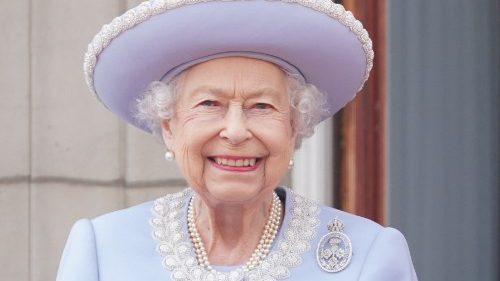 Sa Majesté la reine Elizabeth II du Royaume-Uni meurt à 96 ans