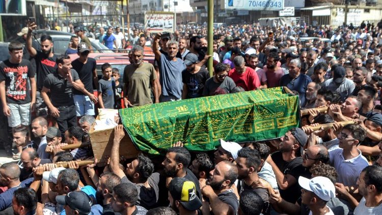 Pogrzeb libańczyka, który stracił życie na łodzi
