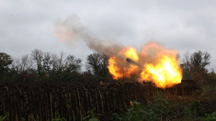 Artillery in action in the war in Ukraine