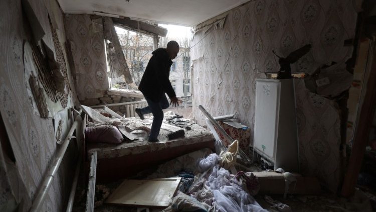 Mieszkanie zniszczone w wyniku ataku rakietowego, Konstantynówka, obwód doniecki, 14 października 2022