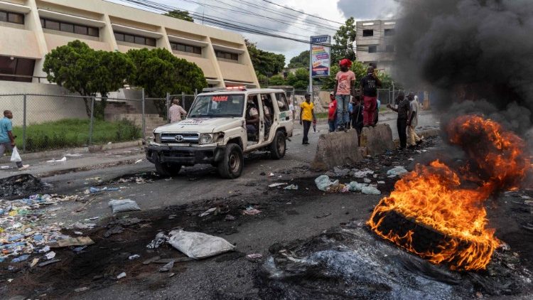 Dramatyczna sytuacja na Haiti, zbrojne gangi opanowują kraj