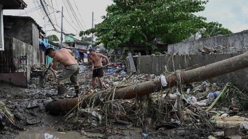 Philippinen: Tropensturm Nalgae bedroht Manila