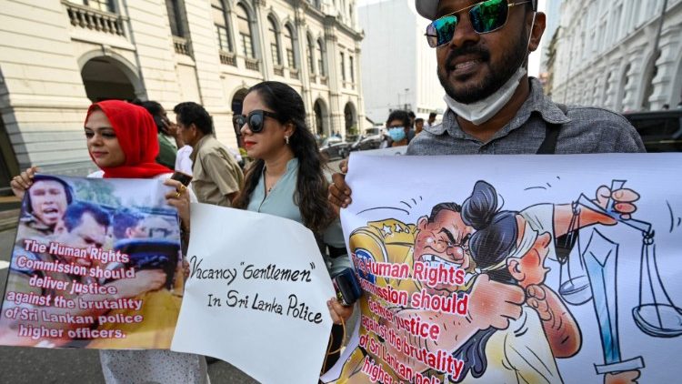 அரசுக்கு எதிராக நடைபெற்ற மக்களின் போராட்டம் (கோப்புப்படம்)