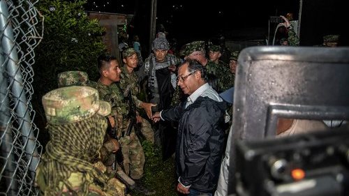 Guerilla-Attentat gefährdet Friedensprozess in Kolumbien
