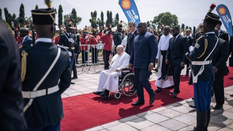 Papa Françesku niset nga RD e Kongos