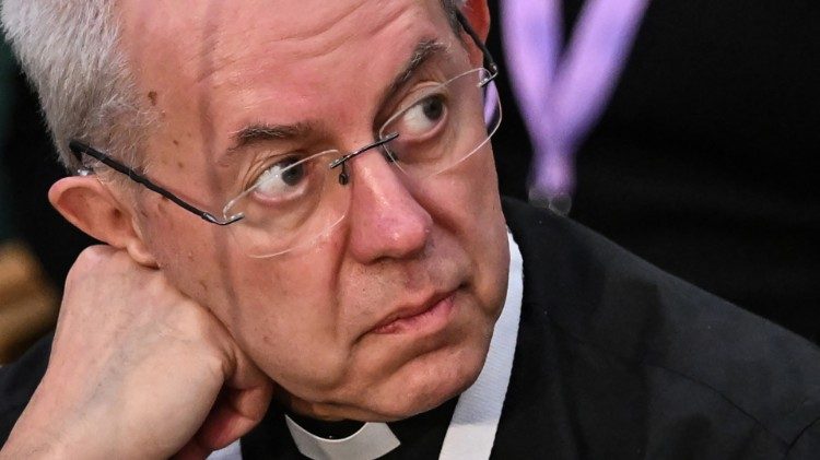 Abp Welby podczas obrad synodalnych, 07.02.2023 r.