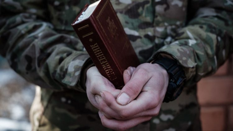 Ukraina: na terenach okupowanych wciąż są katolicy, ale bez księdza