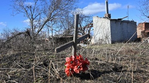 Cardinal Parolin: un cessez-le-feu, premier pas pour la paix en Ukraine 
