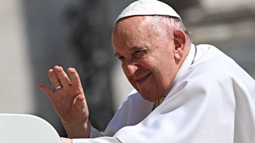 Apostolic Nuncio: Hungarians love MAP Francis joy, sincerity